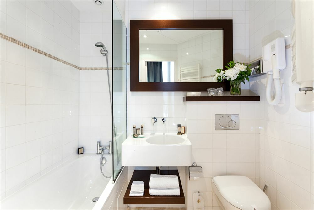 Le Clos Medicis Paris Exterior photo